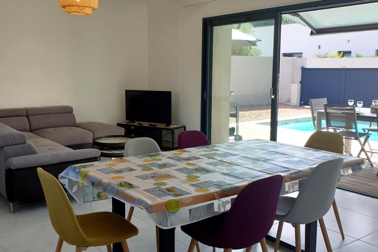 Villa Rossa 6 Pers Dans Residence Avec Piscine Chauffee Privee Леччі Екстер'єр фото